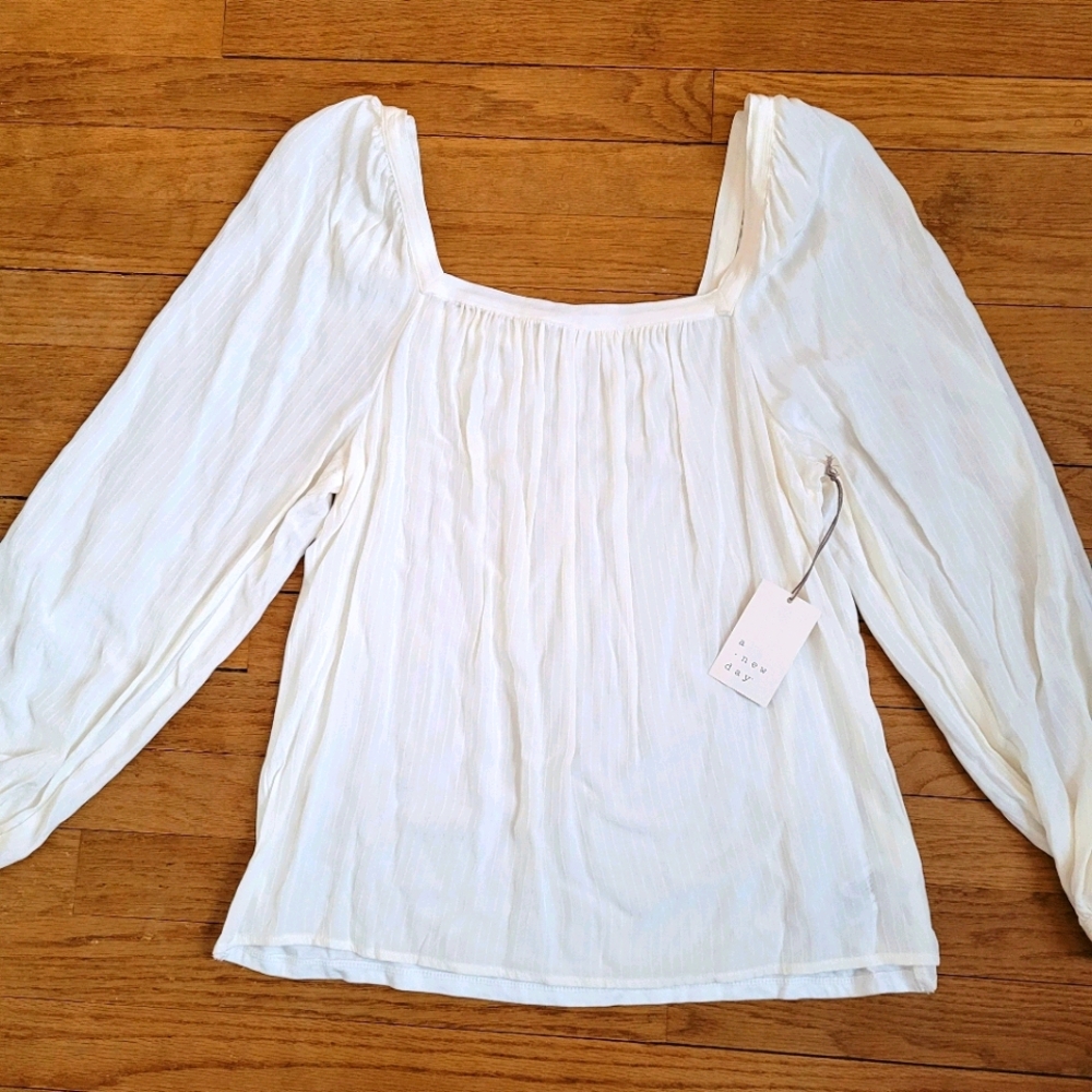 [SOLD] NWT Boho Top